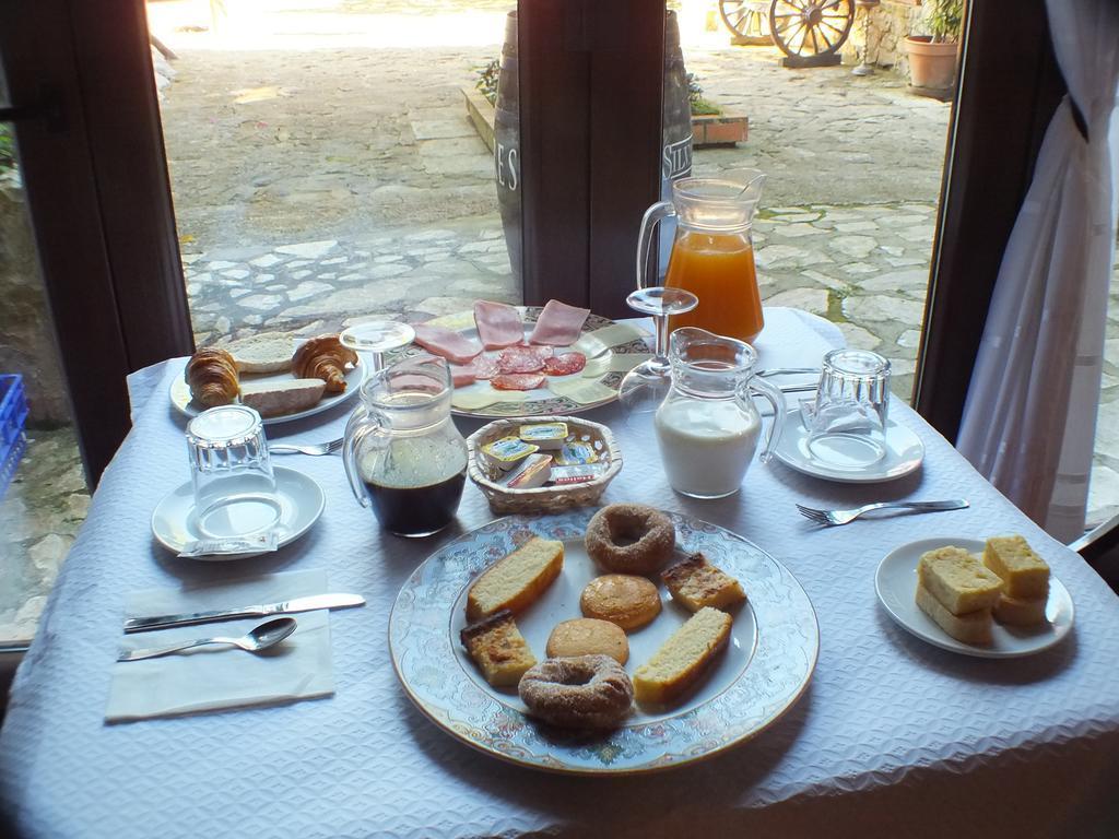 Complejo Rural Spa Hosteria El Pomar コミージャス エクステリア 写真